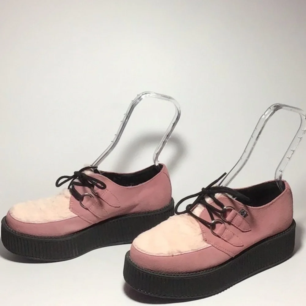 NWOB T. U.K. Mondo Creeper 9 Pink Suede Faux Fur